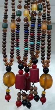 گردنبند چوبی آویز چوبی شهریاری