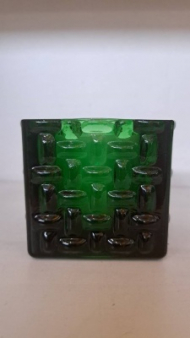 شمع سبز حصیری 110 گرمی فمیلی کندل