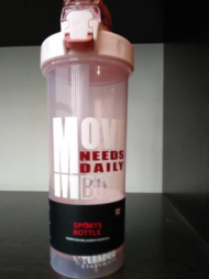 قمقمه ورزشی شیک دار 8844