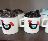 لیوان در دار خروس