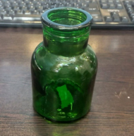 بطری طرح صدف سبز