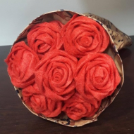 دسته گل رز سیاه