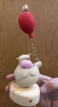 پایه قلبی گاو مهربان دست باز تک بادکنک و موش f29