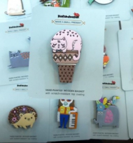 مگنت چوبی کفشدوزک