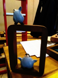 قاب پنگوئن دست باز بزرگ با بچه