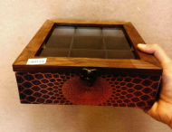 جعبه در شیشه ای 22×22 چوبی